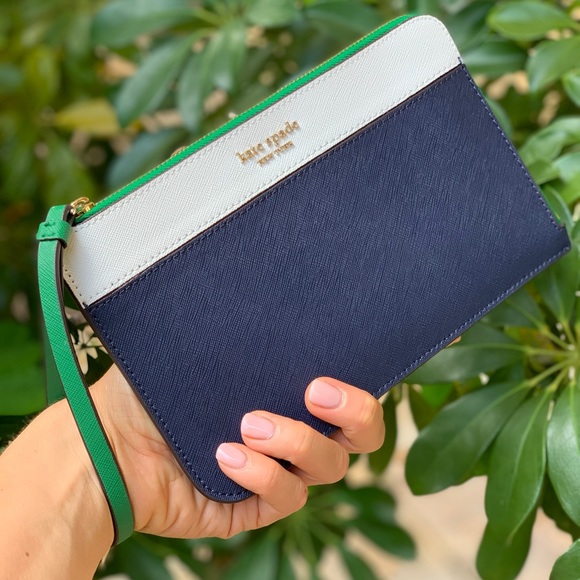 canada goose coat animal